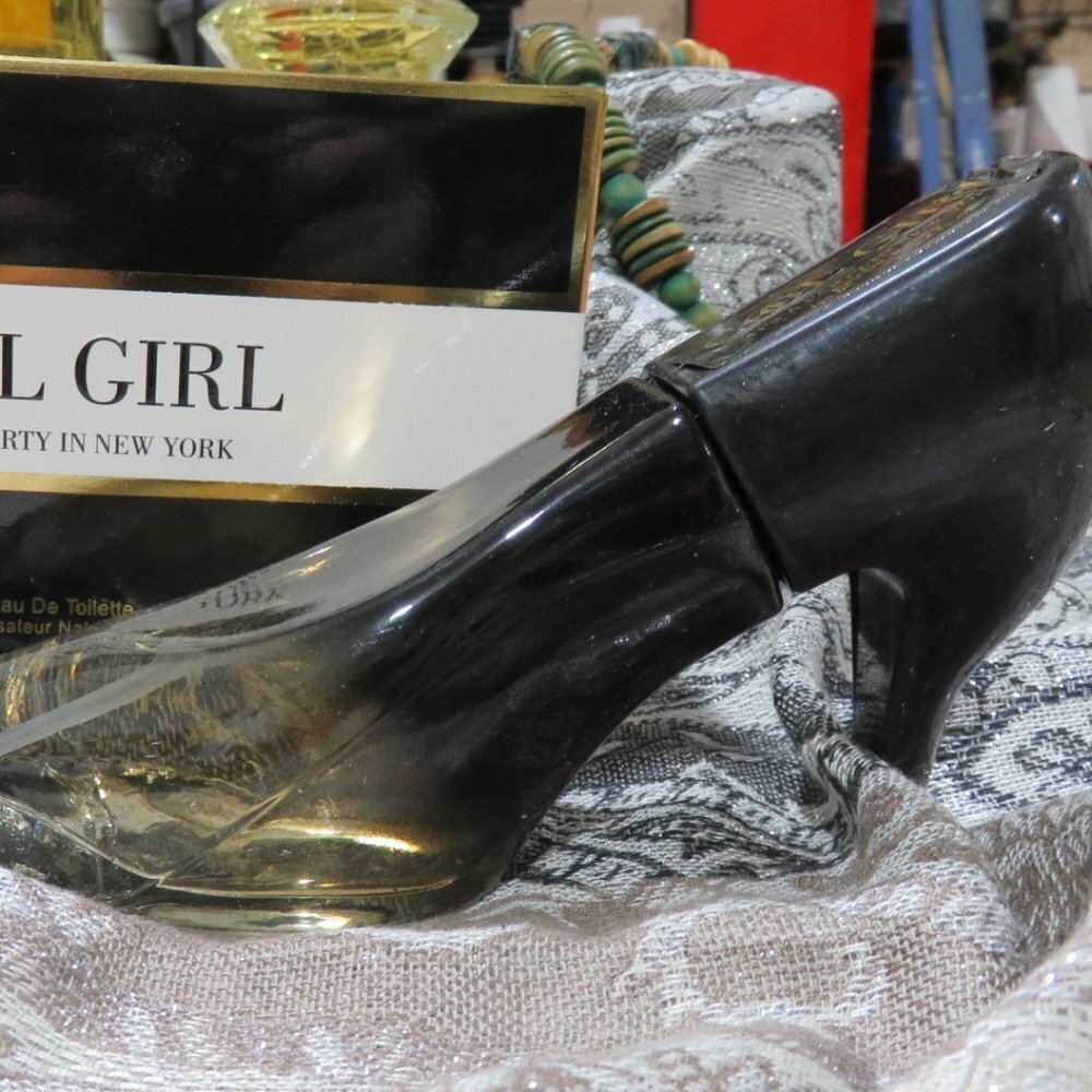 BOGO Cool Girl Its a party in New York woman's Eau de Toilette Spray NWT 3.4 OZ